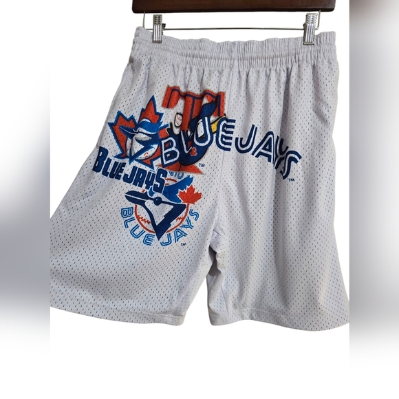 Mitchell & Ness Blue Jays White Mesh Men's Shorts. Brand New With Tags - Picture 3 of 5